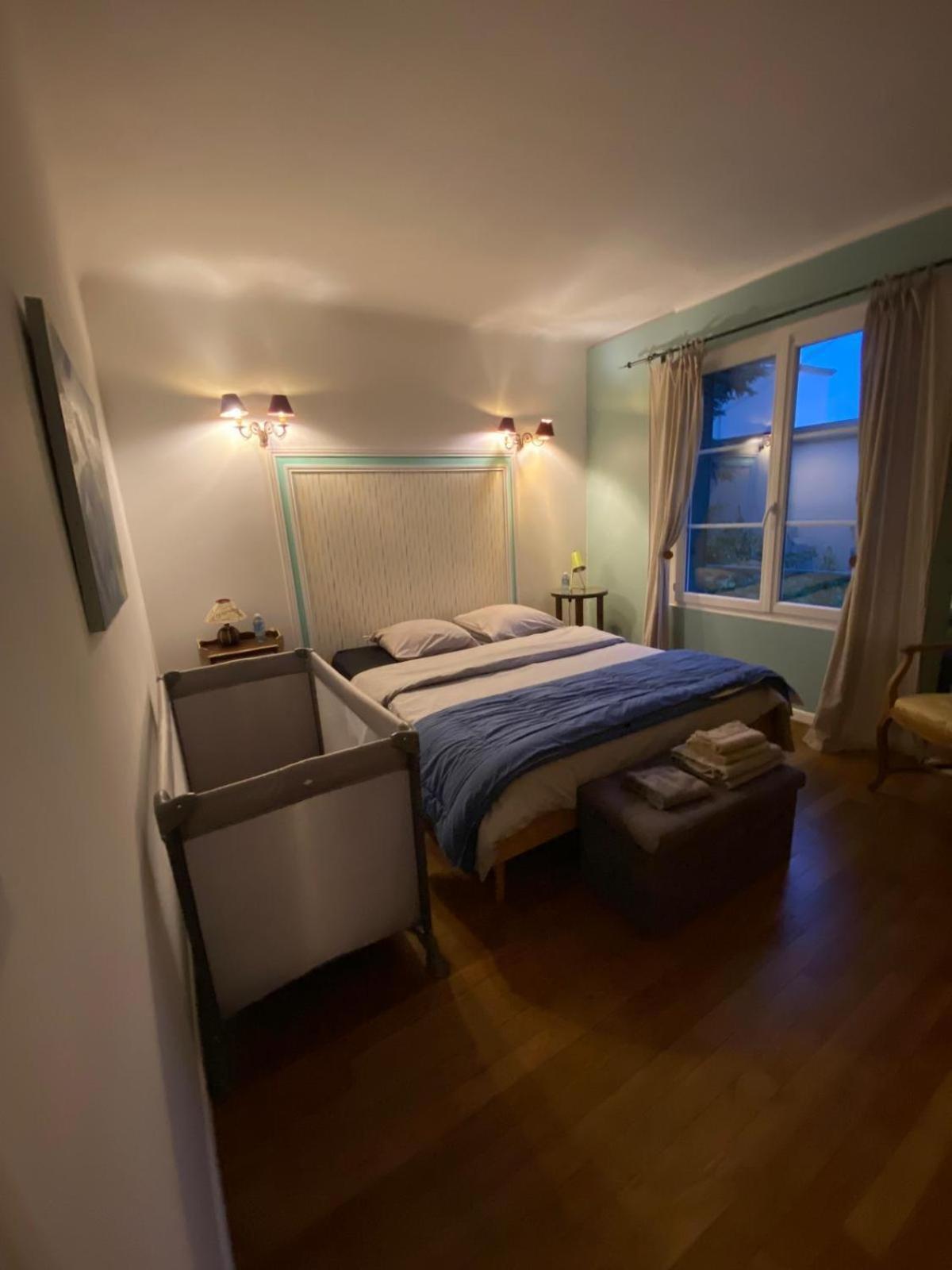 Time Of Travel Apartment Rueil-Malmaison Exterior foto